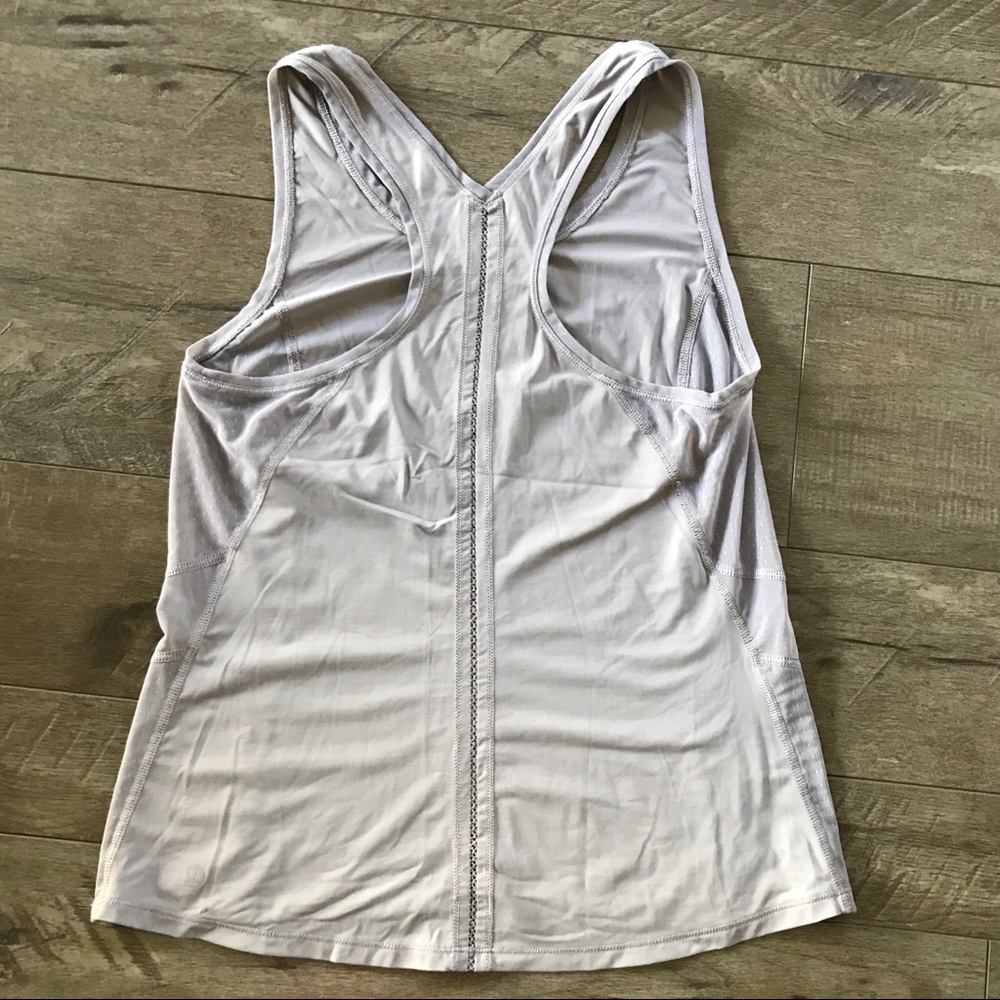 Lululemon tank - Picture 2 of 2